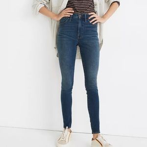 MADEWELL 10" High-Rise Roadtripper Supersoft Jeans in Playford Wash